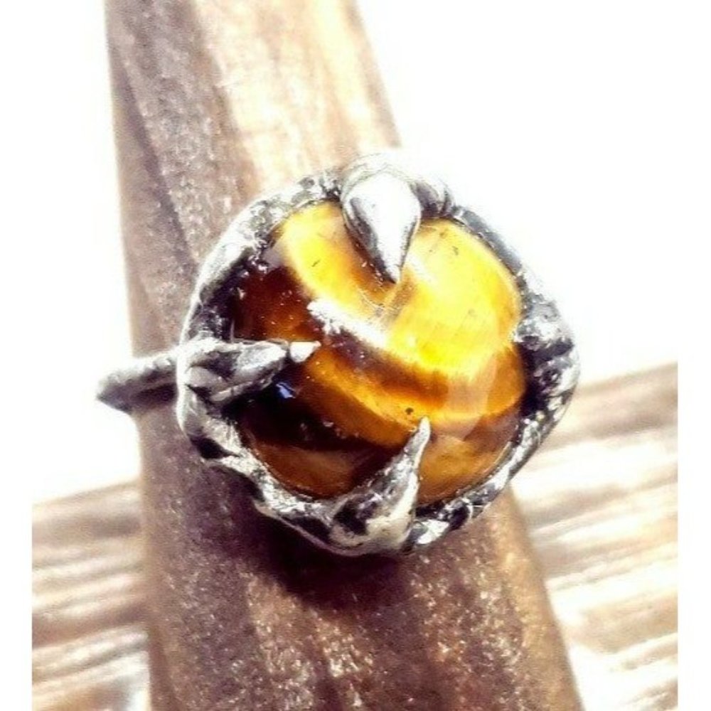 Tigers eye crystal Ring size 8